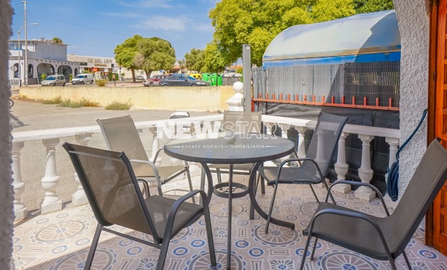 Reventa - Bungalow - La Marina - Urb. La Marina