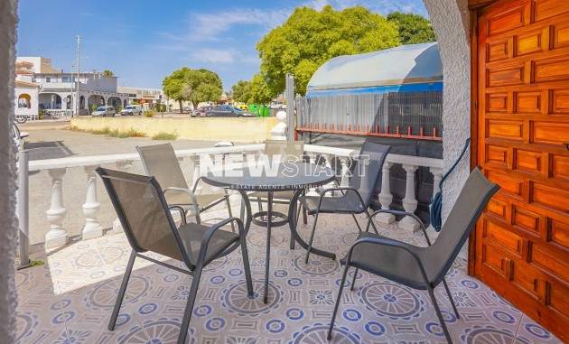Reventa - Bungalow - La Marina - Urb. La Marina