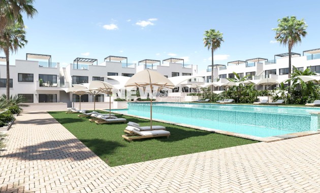 Obra nueva - Bungalow alto - Torrevieja