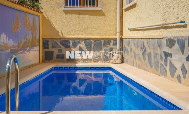 Resale - Detached - La Marina - Urb. La Marina