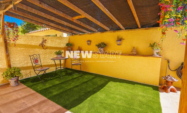 Resale - Detached - La Marina - Urb. La Marina