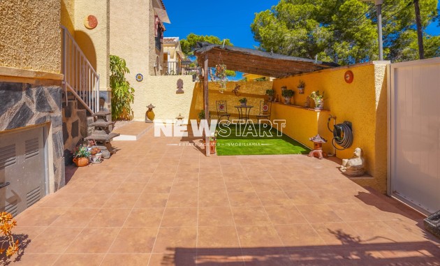 Resale - Detached - La Marina - Urb. La Marina
