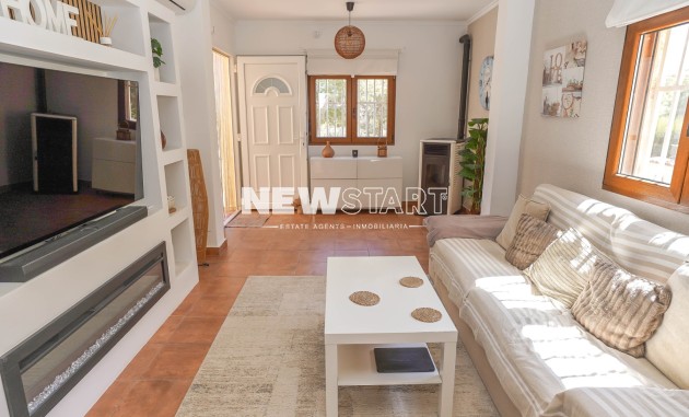 Resale - Detached - La Marina - Urb. La Marina