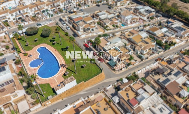 Herverkoop - Quadwoning - La Marina - Urb. La Marina
