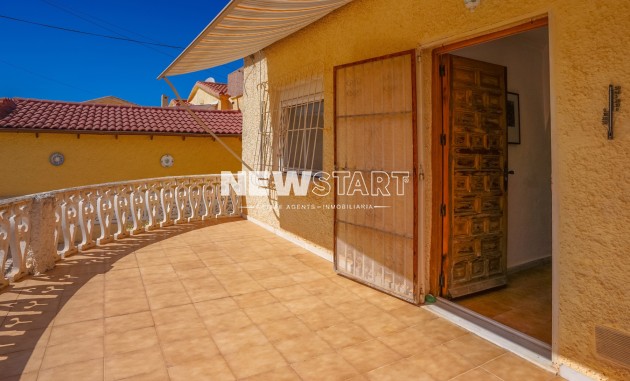 Resale - Detached - La Marina - Urb. La Marina