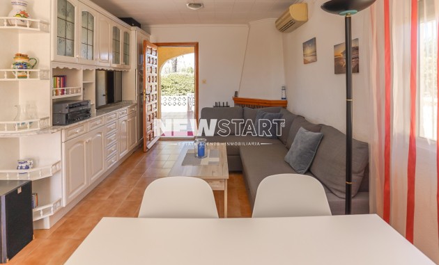 Resale - Detached - La Marina - Urb. La Marina