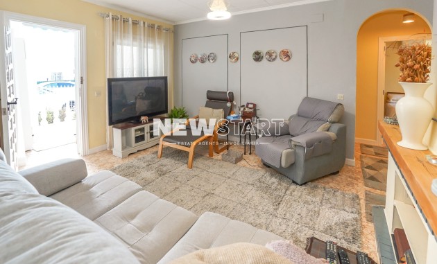 Resale - Detached - La Marina - Urb. La Marina