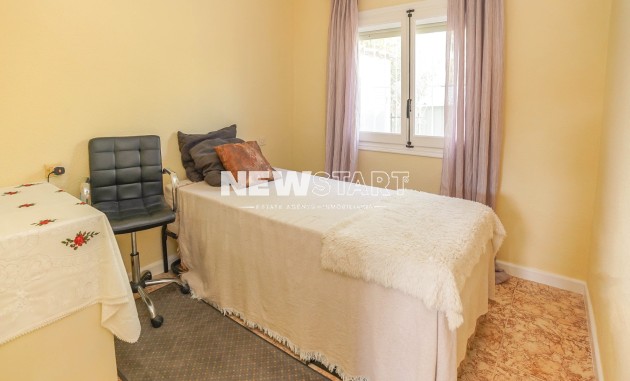 Resale - Detached - La Marina - Urb. La Marina