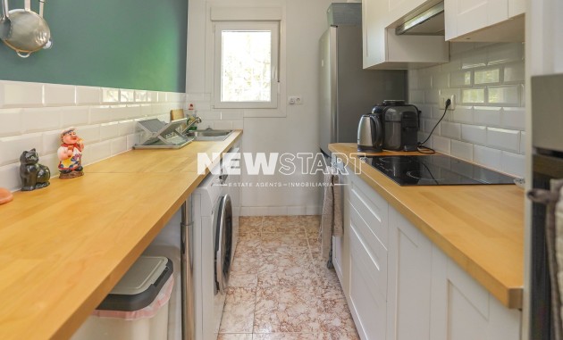 Resale - Detached - La Marina - Urb. La Marina