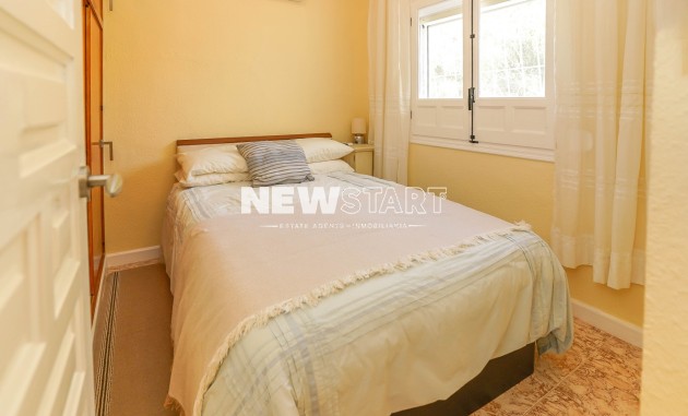 Resale - Detached - La Marina - Urb. La Marina