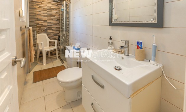 Resale - Detached - La Marina - Urb. La Marina