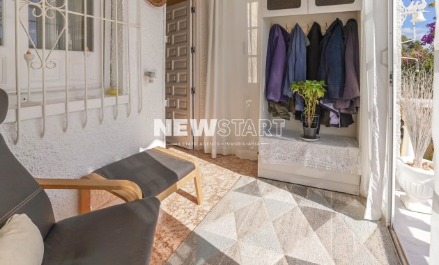 Resale - Detached - La Marina - Urb. La Marina