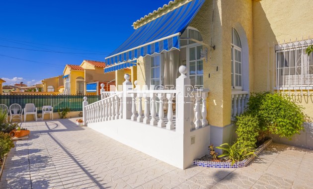 Resale - Detached - La Marina - Urb. La Marina