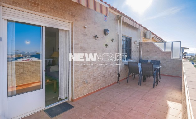 Resale - Townhouse - La Marina - Urb. La Marina