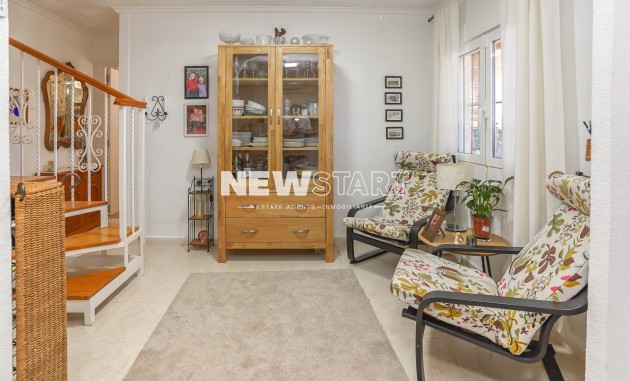 Resale - Townhouse - La Marina - Urb. La Marina