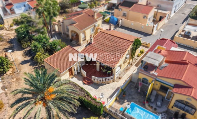 Resale - Detached - La Marina - Urb. La Marina
