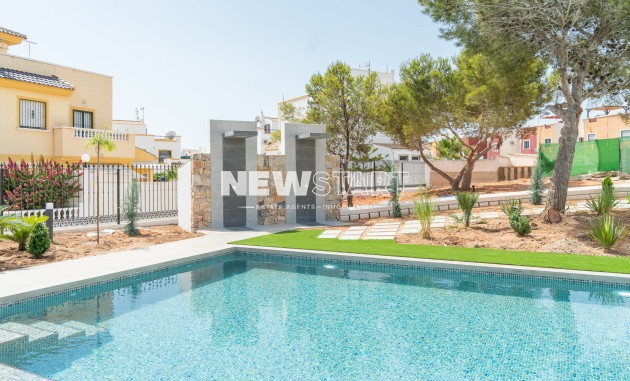 Nybyggnation - Högt bungalow - Torrevieja