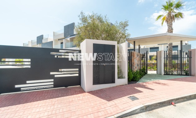 Nybyggnation - Högt bungalow - Torrevieja