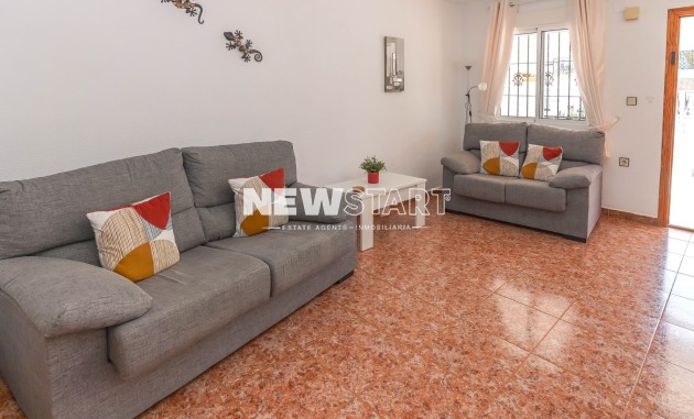 Resale - Apartment - La Marina - Urb. La Marina
