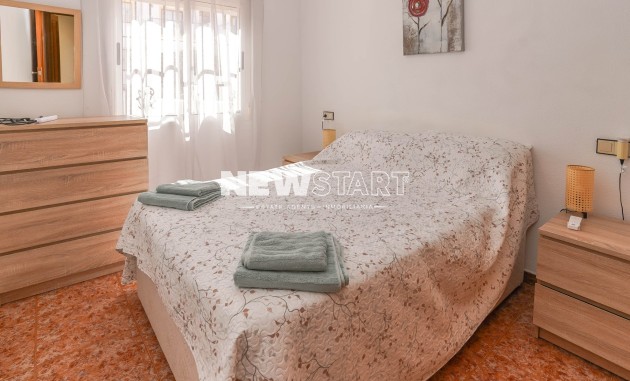 Resale - Apartment - La Marina - Urb. La Marina