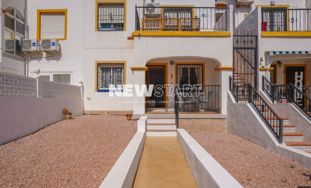 Resale - Apartment - La Marina - Urb. La Marina