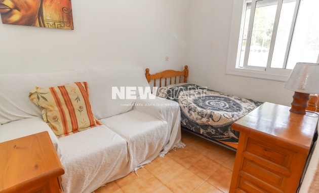 Resale - Detached - La Marina - Urb. La Marina