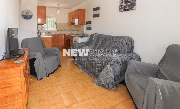 Resale - Detached - La Marina - Urb. La Marina