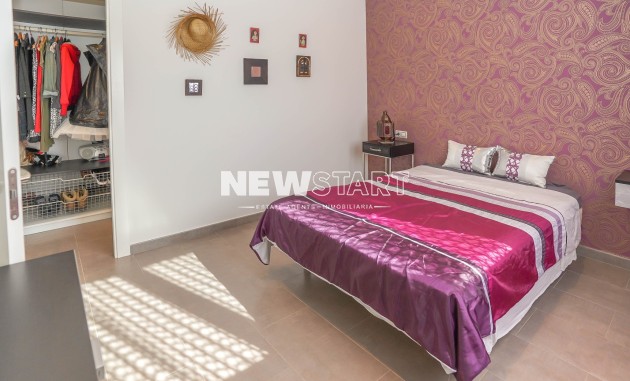 Resale - Detached - La Marina - Urb. La Marina