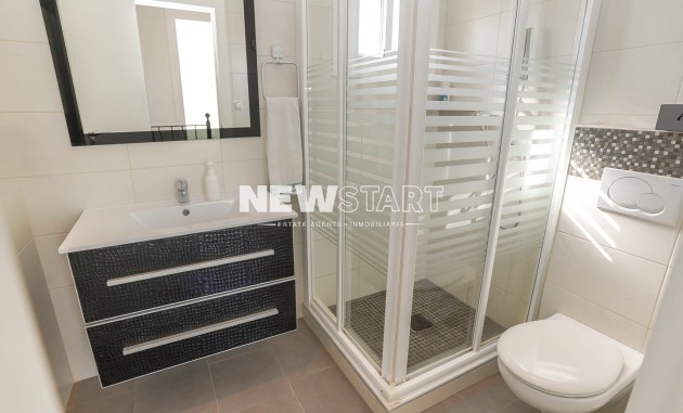 Resale - Detached - La Marina - Urb. La Marina