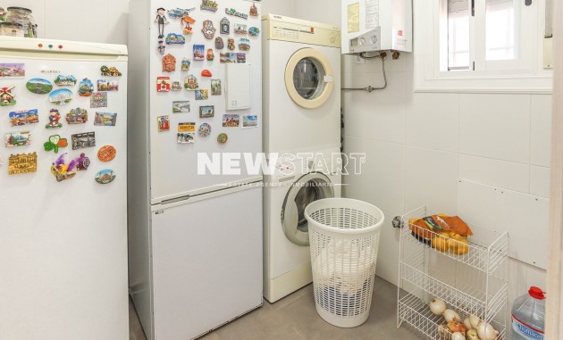 Resale - Detached - La Marina - Urb. La Marina