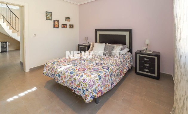Resale - Detached - La Marina - Urb. La Marina