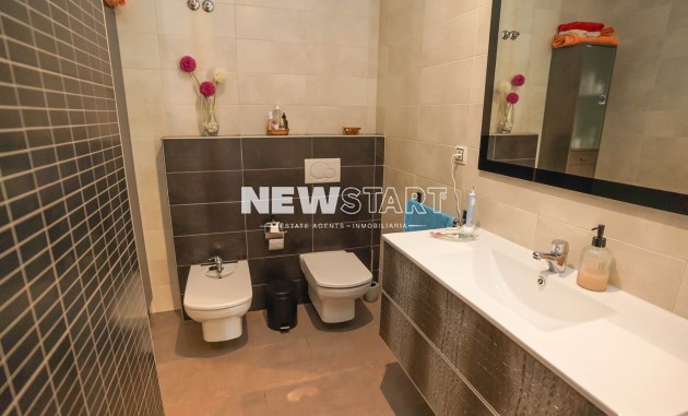 Resale - Detached - La Marina - Urb. La Marina