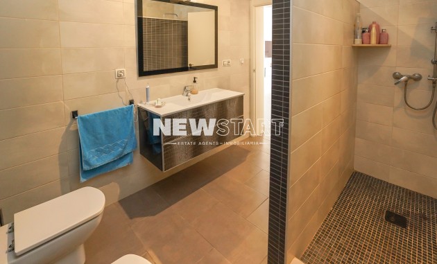 Resale - Detached - La Marina - Urb. La Marina