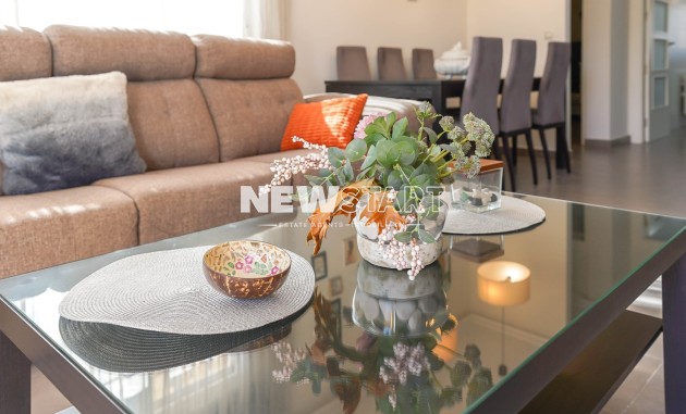 Resale - Detached - La Marina - Urb. La Marina