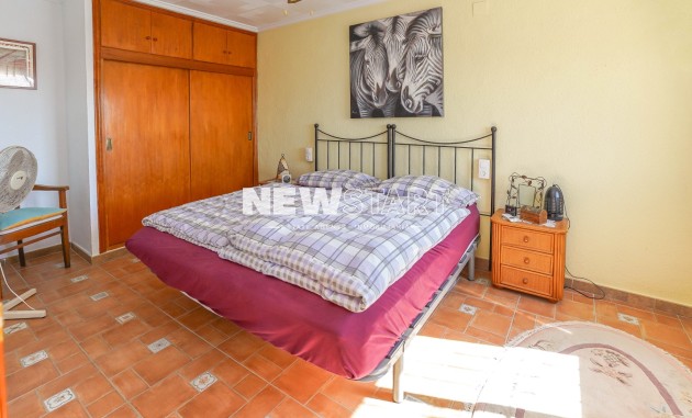 Resale - Townhouse - La Marina - Urb. La Marina