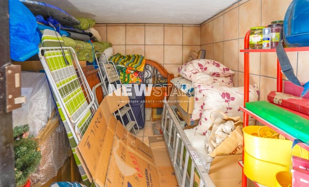 Resale - Townhouse - La Marina - Urb. La Marina