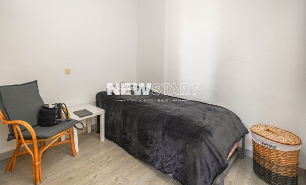 Resale - Terraced - La Marina - Urb. La Marina
