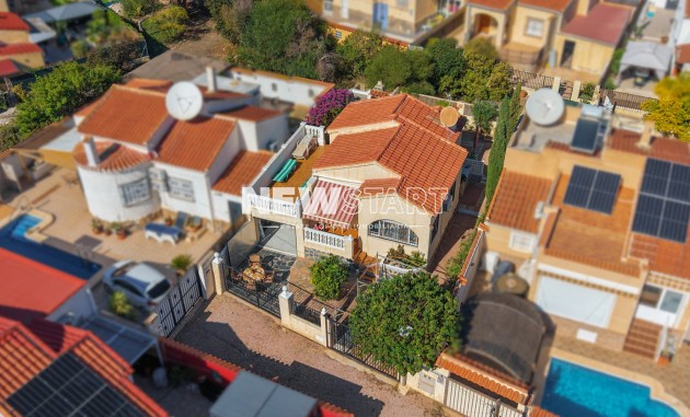 Resale - Detached - La Marina - Urb. La Marina