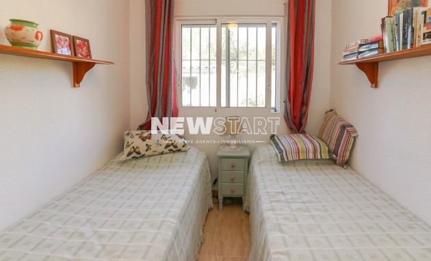 Resale - Detached - La Marina - Urb. La Marina
