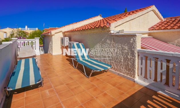 Resale - Detached - La Marina - Urb. La Marina