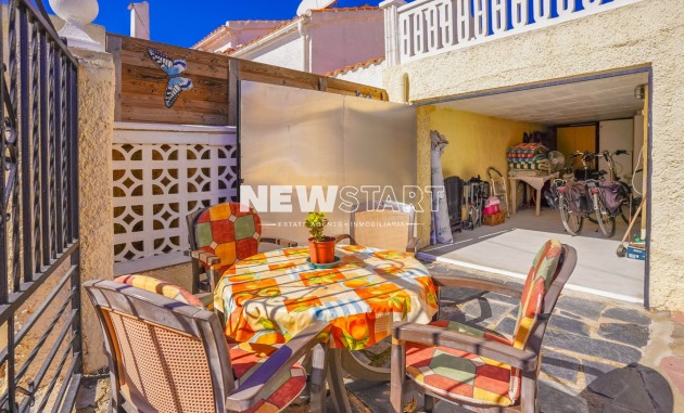 Resale - Detached - La Marina - Urb. La Marina