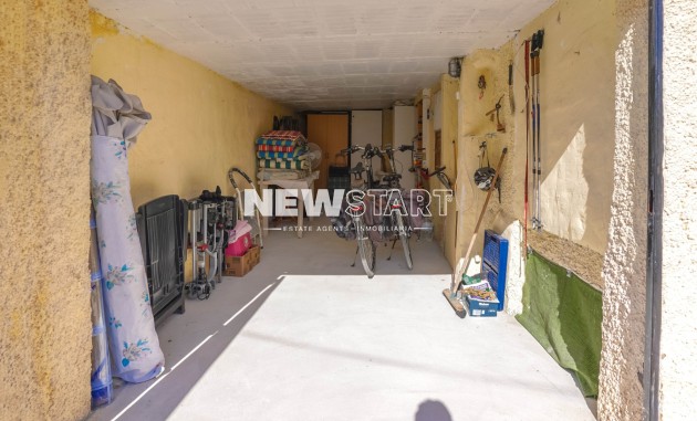 Resale - Detached - La Marina - Urb. La Marina