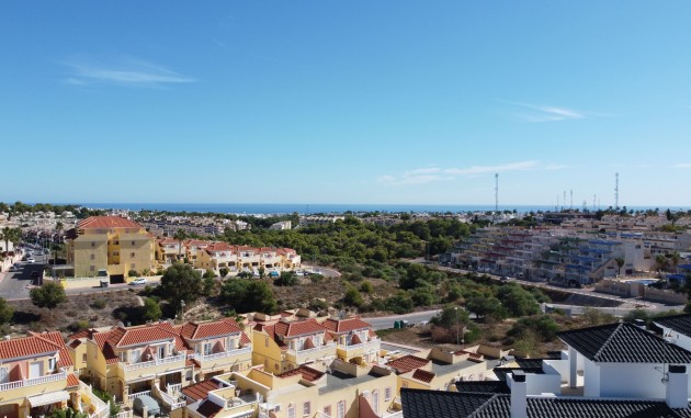 Obra nueva - Apartamento - Res. Las Filipinas