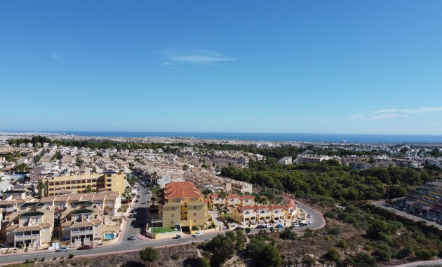 Obra nueva - Apartamento - Res. Las Filipinas