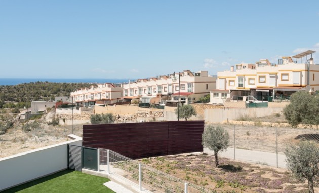 New Build - Semi-Detached - Finestrat