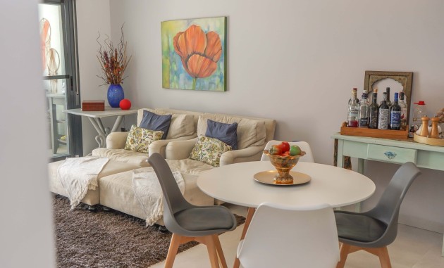 Resale - Apartment - Guardamar del Segura - El Raso