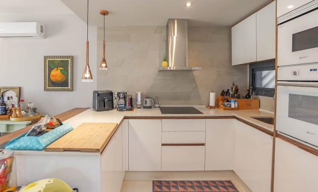 Resale - Apartment - Guardamar del Segura - El Raso