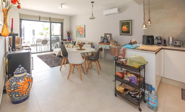 Resale - Apartment - Guardamar del Segura - El Raso