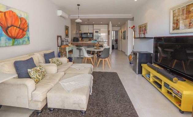 Resale - Apartment - Guardamar del Segura - El Raso