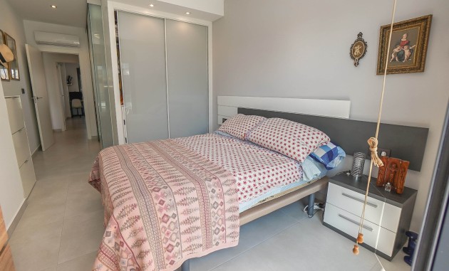 Resale - Apartment - Guardamar del Segura - El Raso